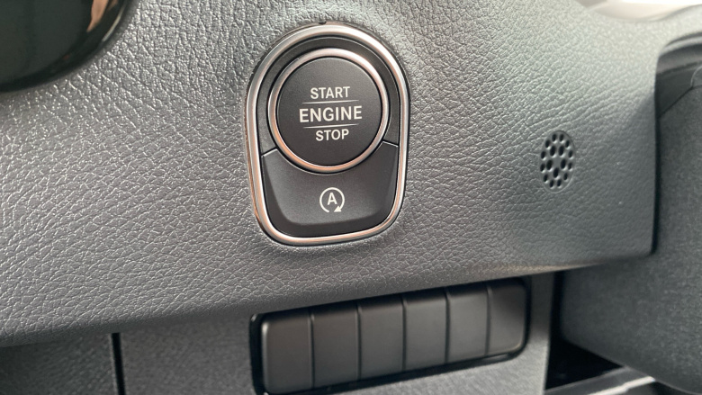 Mercedes-Benz Sprinter 315Cdi L2 Diesel Rwd 3.5t H2 Pro Van